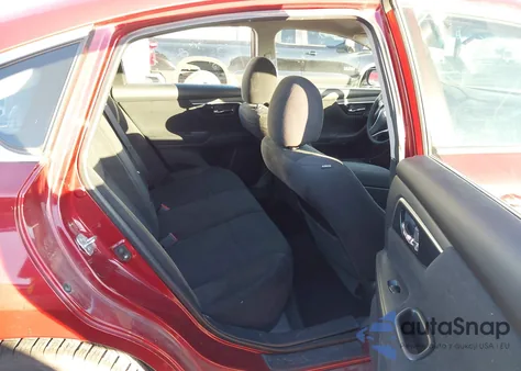 2014 Nissan Altima 2.5 S z USA, uszkodzony, nr VIN 1N4AL3AP9EN346332